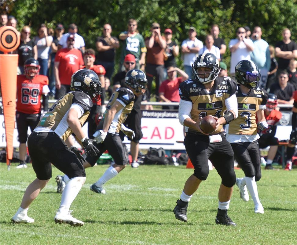 Bondorf, Sportplatz, American Football, Landesliga, Bondorf Bulls - Red Knights ...