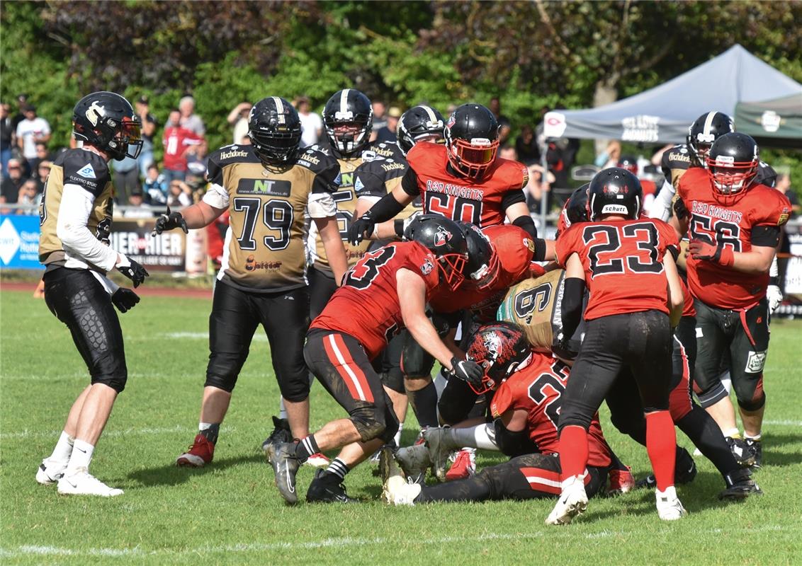 Bondorf, Sportplatz, American Football, Landesliga, Bondorf Bulls - Red Knights ...