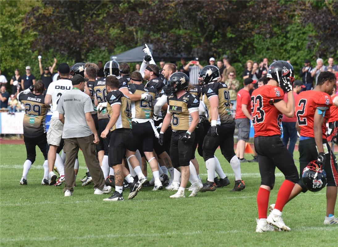 Bondorf, Sportplatz, American Football, Landesliga, Bondorf Bulls - Red Knights ...