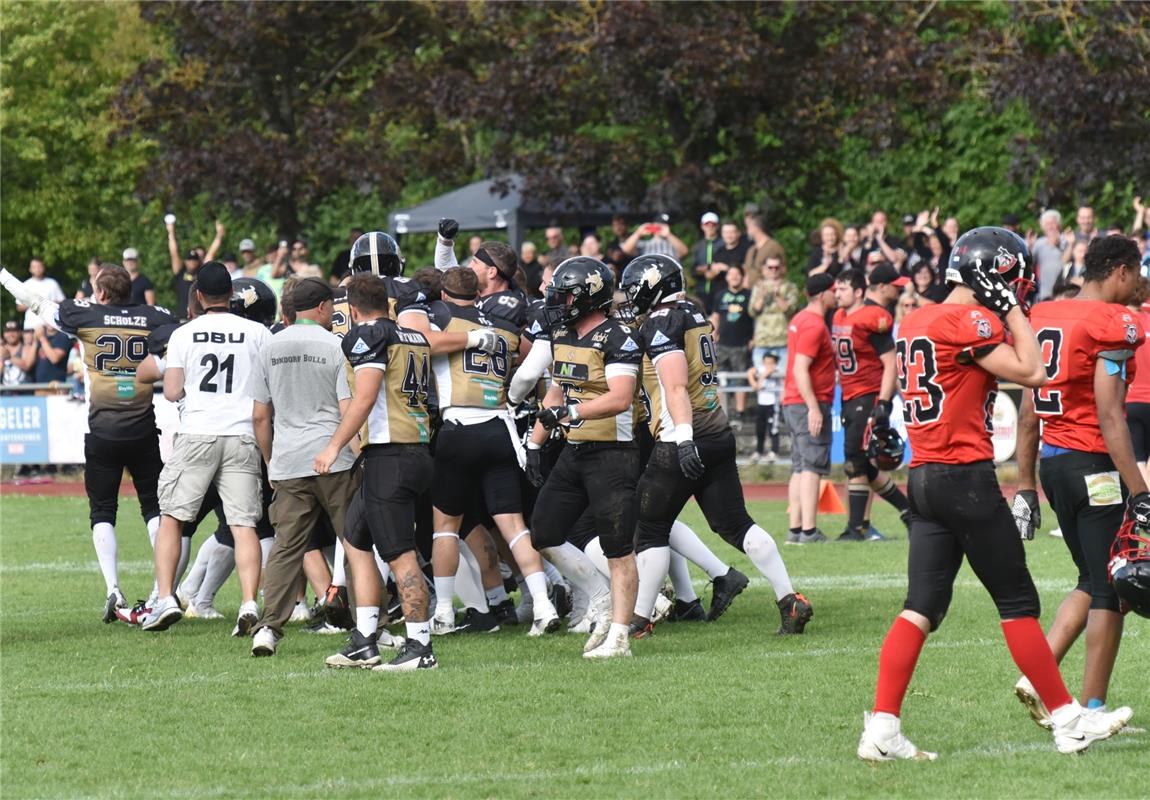 Bondorf, Sportplatz, American Football, Landesliga, Bondorf Bulls - Red Knights ...