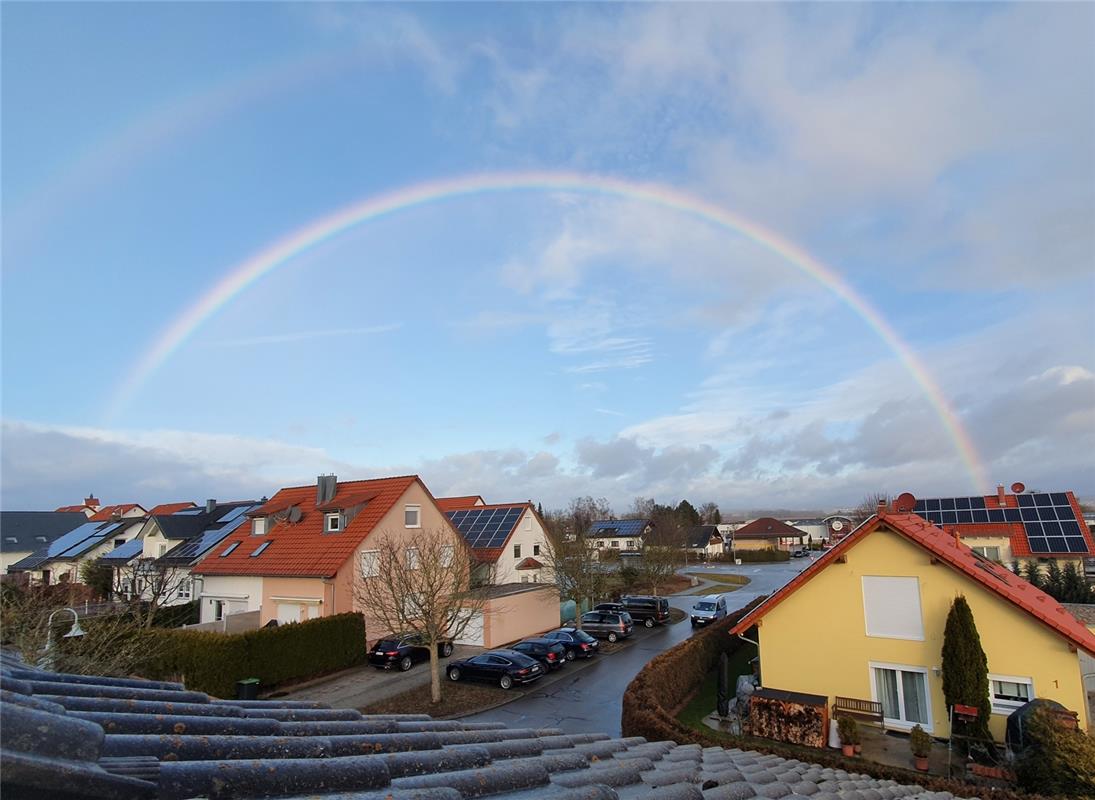 Bondorf unterm Regenbogen. Von Reiner Vetter aus Bondorf.