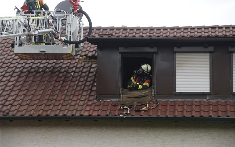 Brand in Dachgeschosswohnung in der Fuldastraße in Oberjesingen Brand in Dachgeschosswohnung in der Fuldastraße in Oberjesingen