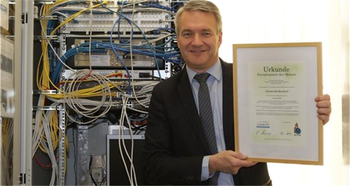 Bürgermeister Bernd Dürr setzt sich für einen bewussten Umgang mit Energie ein GB-Foto: Bäuerle
