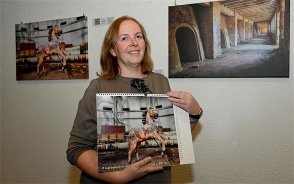 Carmen Strohäcker widmet sich Spuren der Vergänglichkeit. GB-Foto: Holom