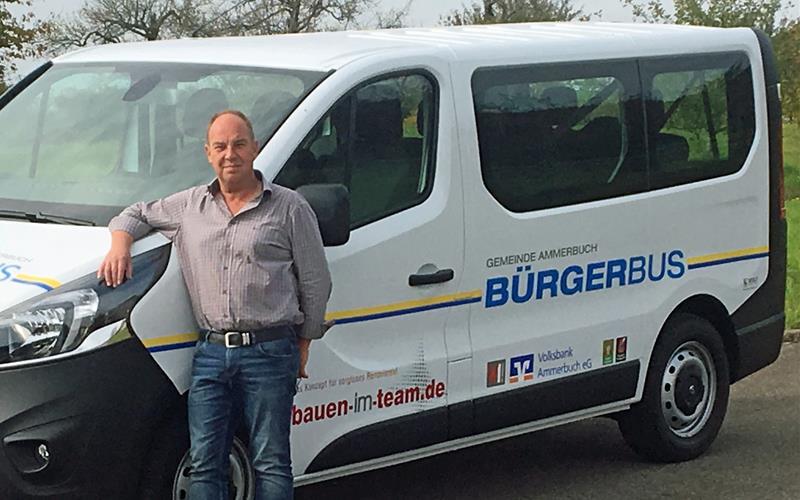 Christoph Bechtold hat Aufbauarbeit geleistet: Heute ist der Bürgerbus Ammerbuch gut gebucht.GB-Fotos: gb