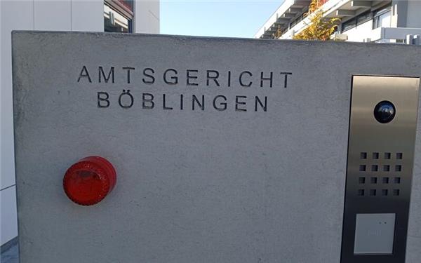 Das Amtsgericht Böblingen verhandelt einen Raubüberfall, der am Bahnhof Holzgerlingen verübt wurde. GB-Foto: gb