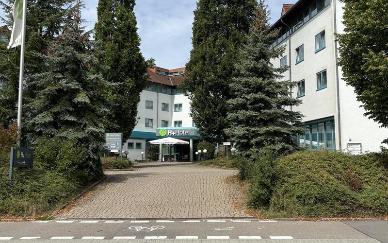 Das H+ Hotel firmiert online bereits als „Sunday Hotel“. GB-Foto: gb