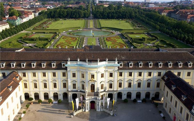 Das Schloss in LudwigbsurgGB-Foto: Staatliche Schlösser und Gärten Baden-Württemberg, Achim Mende