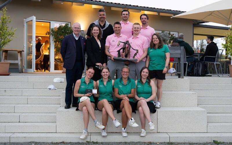 Das Siegerteam des GC Domäne Niederreutin. GB-Foto: gb
