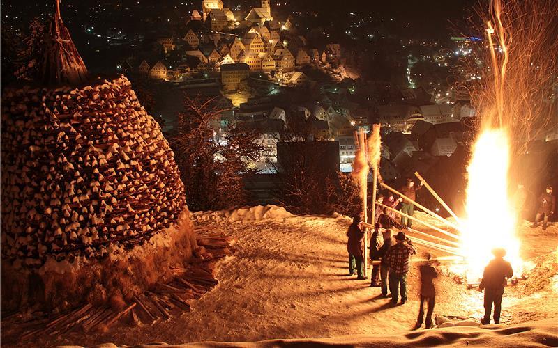 Das Weihnachtsfackeln hatTradition in Altensteig.GB-Foto:Stadt Altensteig