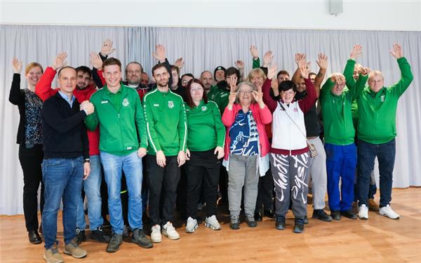 Das erfolgreiche Inklusionsprojekt zwischen GWW und dem SV Deckenpfronn erfährt große Beachtung. GB-Foto: GWW