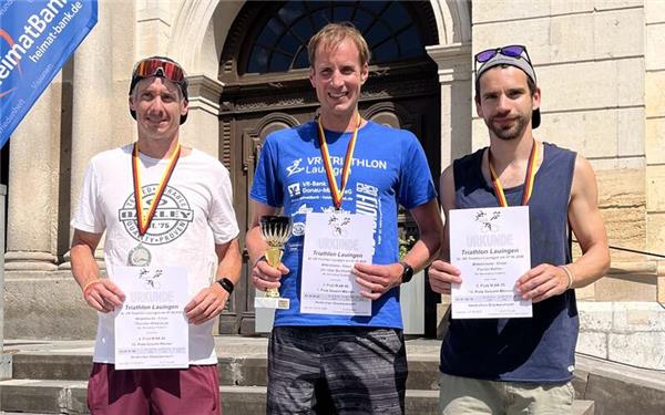 Das erfolgreiche VfL-Trio mit (von links) Thorsten Mikolaizak, Christian Burkhardt und Florian Kohler. GB-Foto: gb