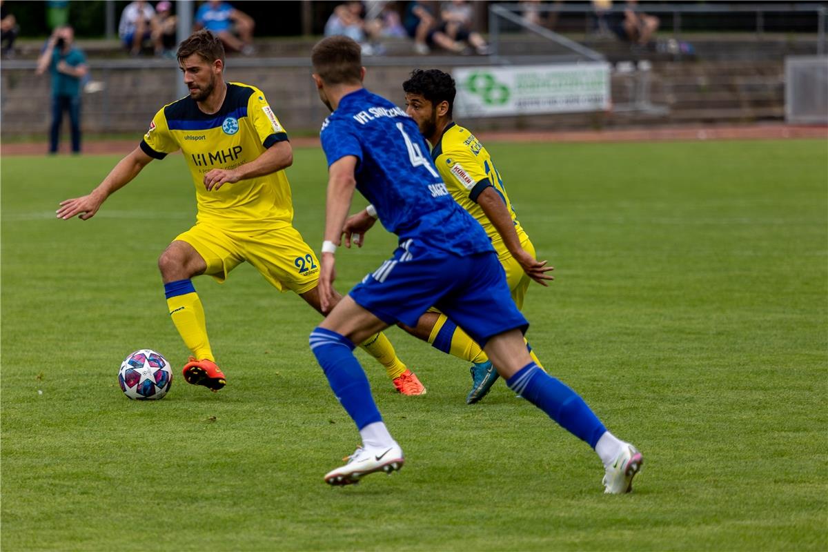 David Braig (SV Stuttgarter Kickers #22), Yannick Mario Sagert (VfL Sindelfingen...