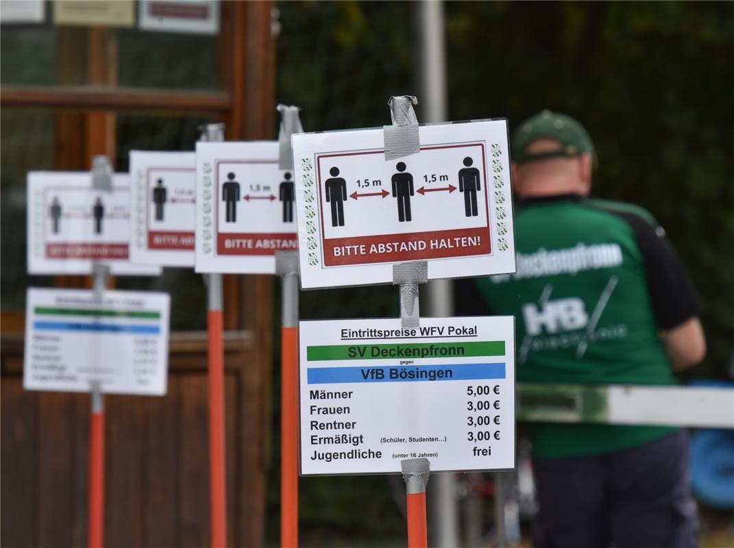 Deckenpfronn, Sportplatz, Fußball, WFV-Pokal, SV Deckenpfronn (grün) - VfB Bösin...