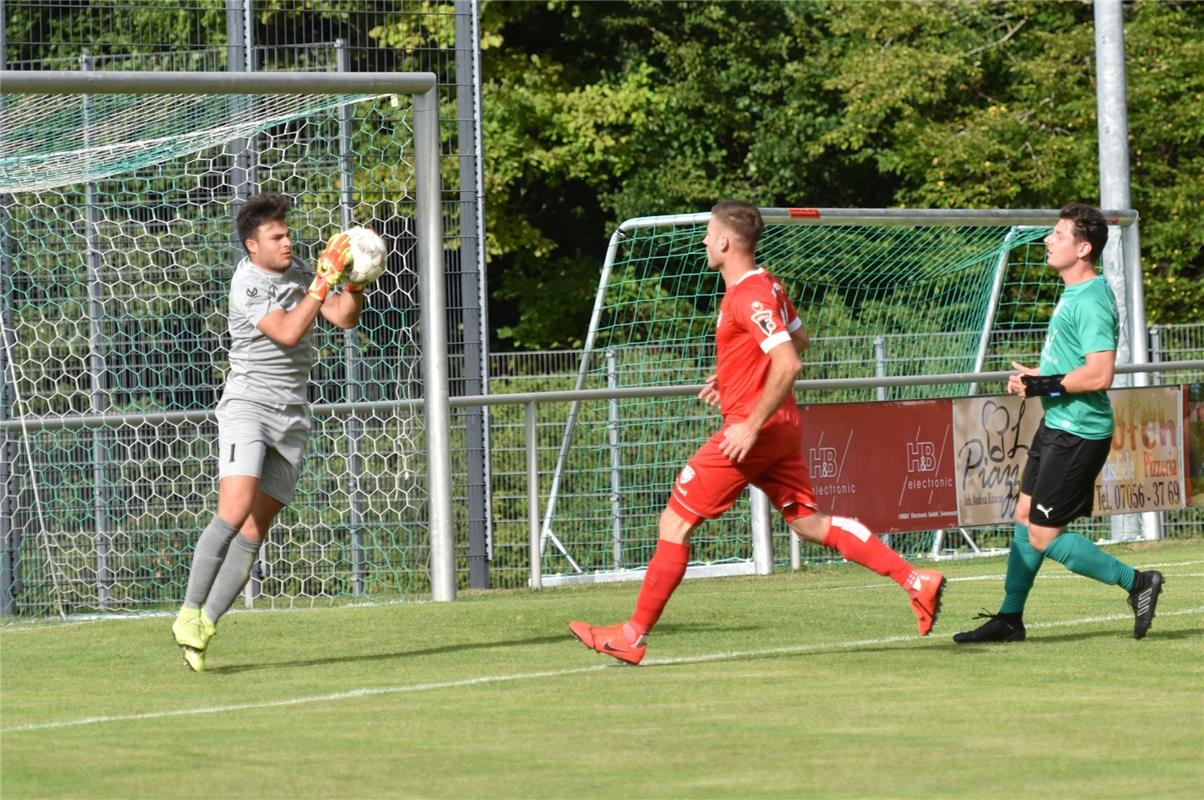 Deckenpfronn, Sportplatz, WFV-Pokal, SV Deckenpfronn (grün) - SSV Reutlingen (ro...