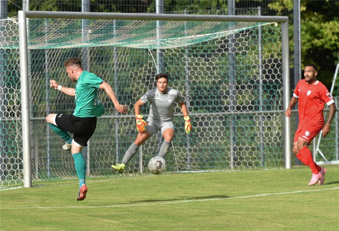 Deckenpfronn, Sportplatz, WFV-Pokal, SV Deckenpfronn (grün) - SSV Reutlingen (ro...