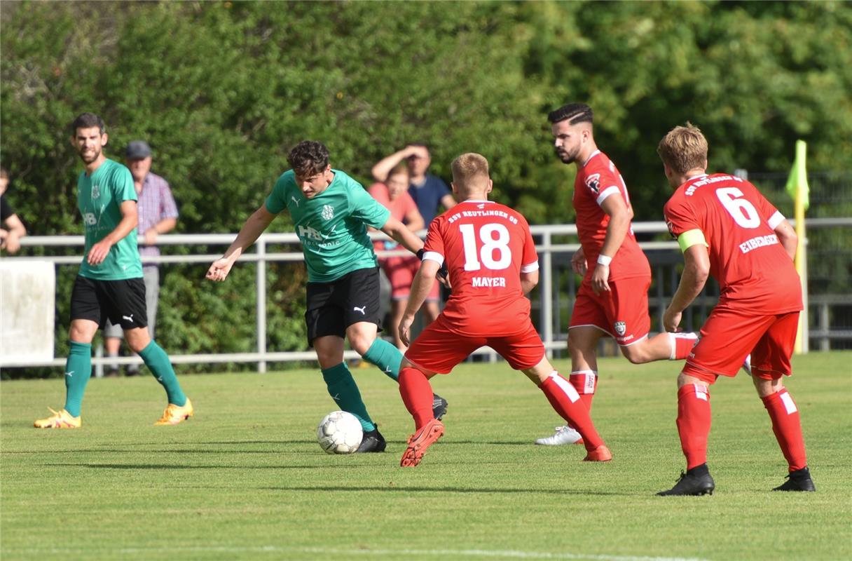 Deckenpfronn, Sportplatz, WFV-Pokal, SV Deckenpfronn (grün) - SSV Reutlingen (ro...