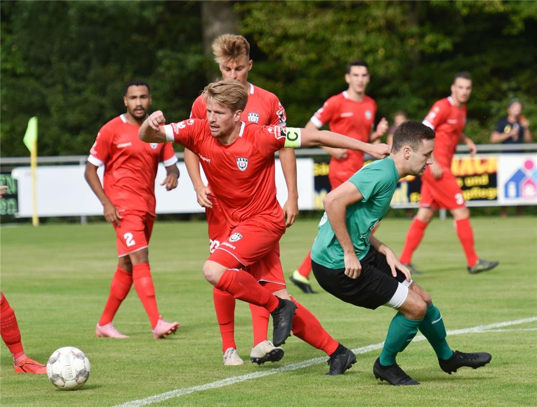 Deckenpfronn, Sportplatz, WFV-Pokal, SV Deckenpfronn (grün) - SSV Reutlingen (ro...