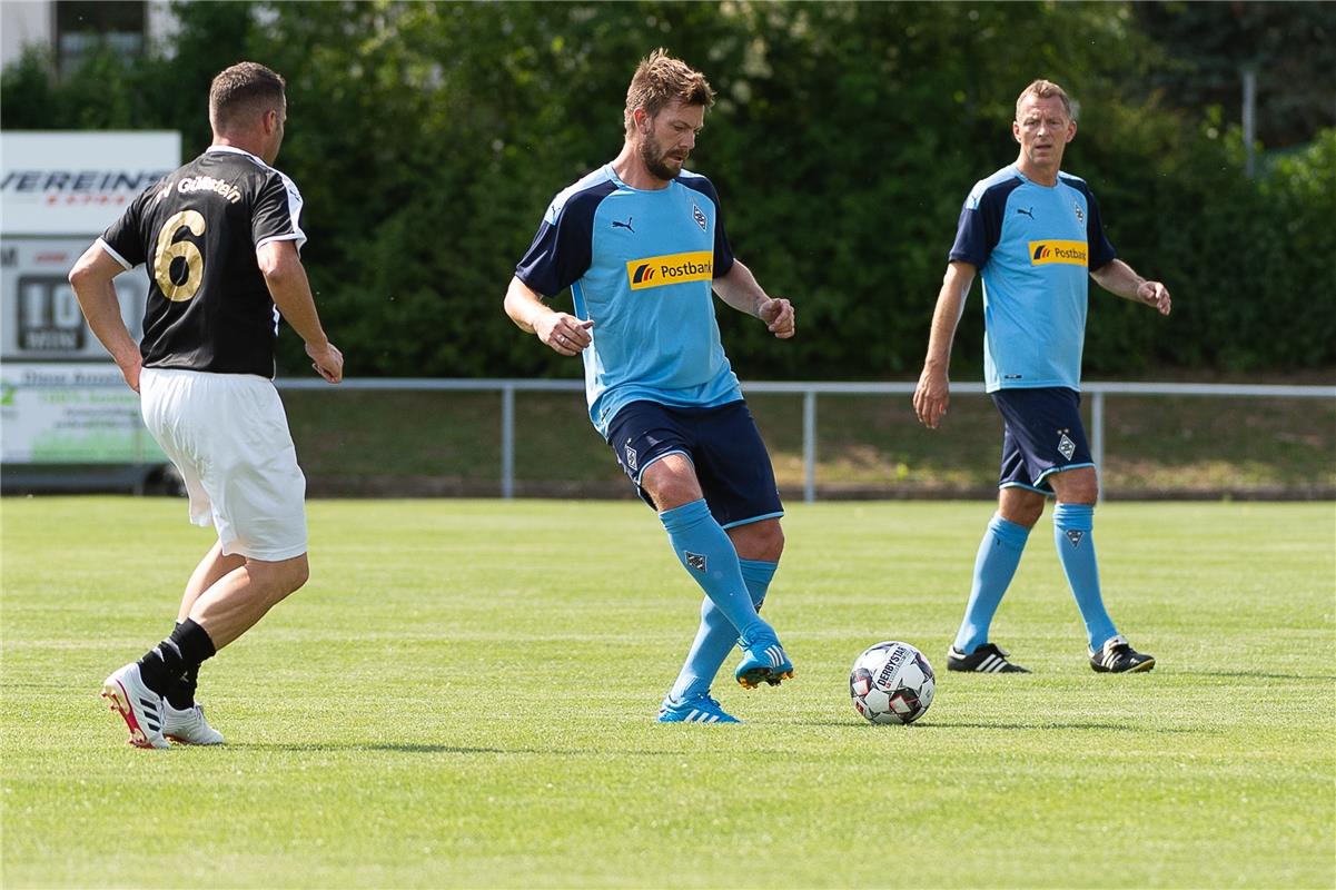 Dennis Kohl (TV Guelstein AH #06), Thorben Marx (Borussia Moenchengladbach Tradi...