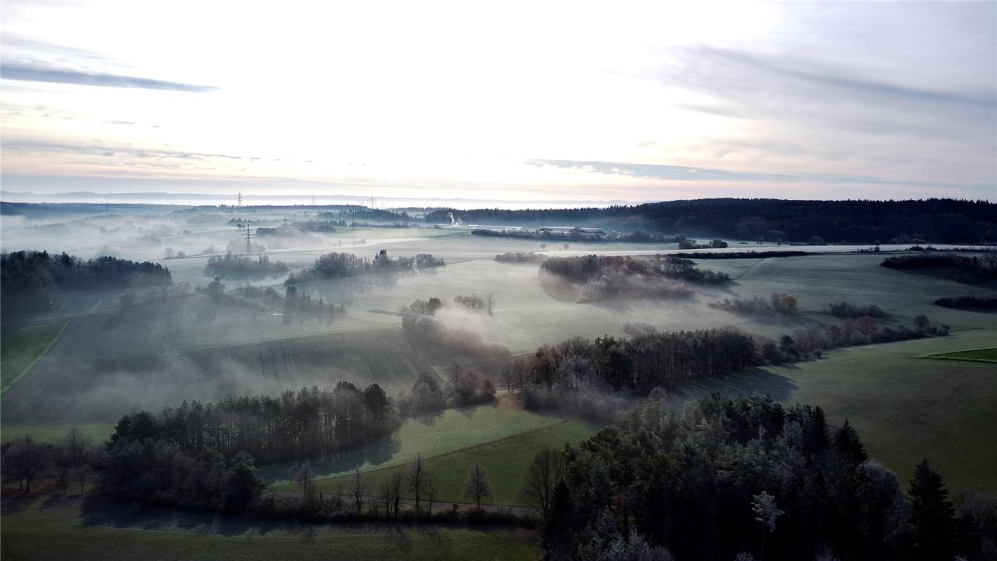 Der 13-jährige Alexander Weckenmann  genießt den Blick vom Wächtersberg in Richt...