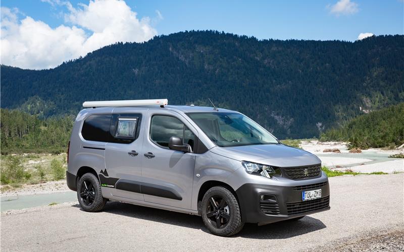 Großzügiger Innenraum und kompaktes Äußeres Der Camping-Van von Peugeot:Ausgelegt ist derWagen für eineangenehme Reisezu zweitGB-Fotos: gb