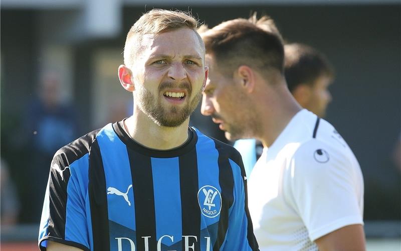 Der Gültsteiner Valentin Asch bricht nach über 14 Jahren seine Zelte beim Landesligisten VfL Nagold ab und wird zusammen mit Patrick Gunesch Spielertrainer bei einem Team in einer unterklassigen Liga GB-Foto (Archiv): Eibner