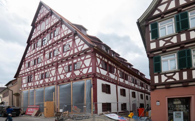 Der Herrenberger Fruchtkasten: Das 20-Millionen-Euro-Sanierungsprojekt soll 2027 eingeweiht werden.GB-Foto: Vecsey