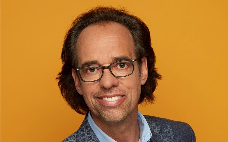 Verlosung: Schwäbisch wird Weltsprache Der Kabarettist Christoph Sonntag kommt am Donnerstag, 17. November, in die Herrenberger Stadthalle. GB-Foto: gb