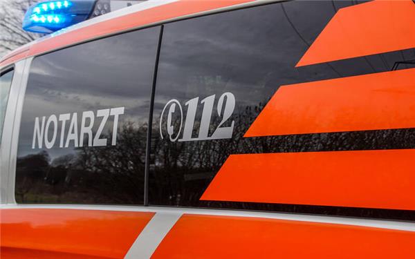 Der Notarzt musste am Freitagabend zu einem Arbeitsunfall gerufen werden. GB-Foto (Symbolbild): SDMG/Dettenmeyer