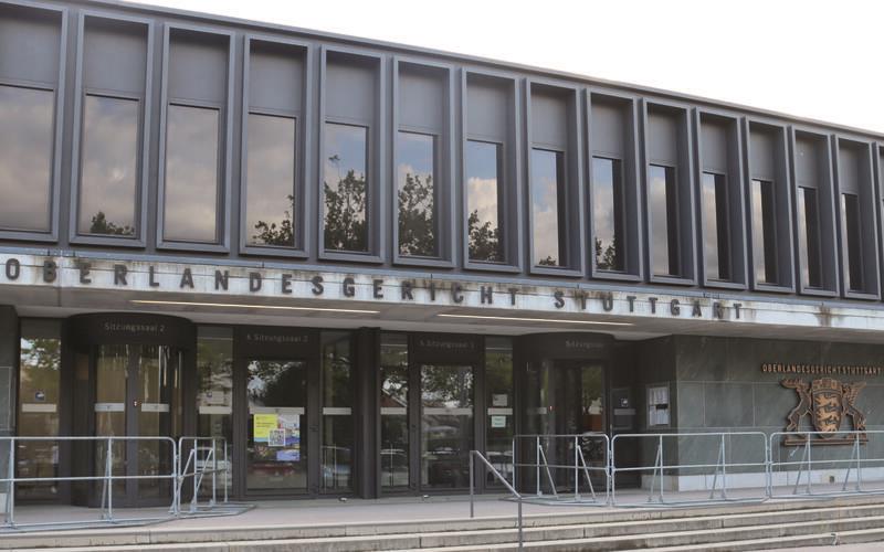 Der „Reichsbürger“-Prozess gegen neun Angeklagte wird seit zweieinhalb Jahren vom Oberlandesgericht Stuttgart im Prozessgebäude in Stammheim verhandelt. GB-Foto: Priotto