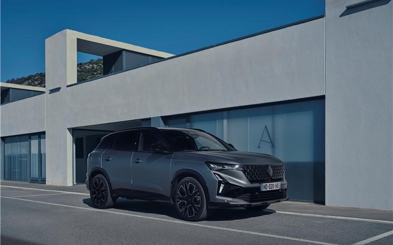 Der Renault Austral erscheint im aufgefrischten Look.GB-Foto
