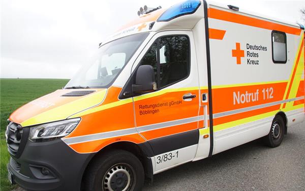 Der Rettungsdienst brachte den Verletzten ins Krankenhaus. GB-Foto (Symbolbild): SDMG/Dettenmeyer