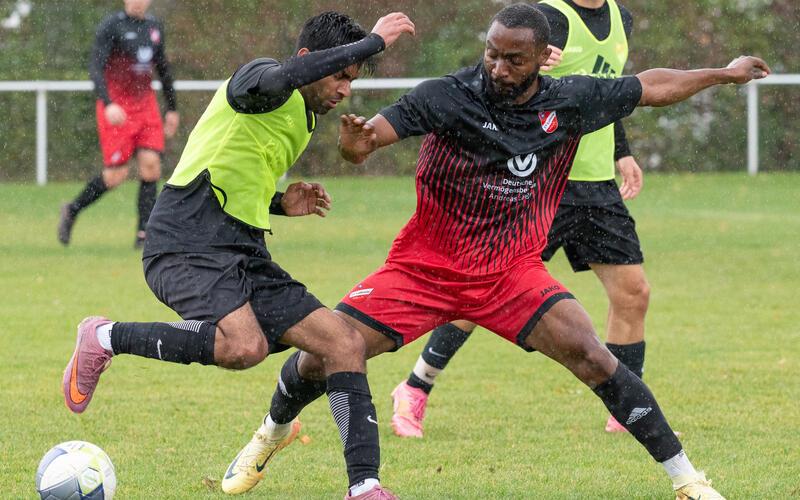 Der SV Affstätt (links) musste sich am Ende den Gültsteinern deutlich geschlagen geben. GB-Foto: Vecsey