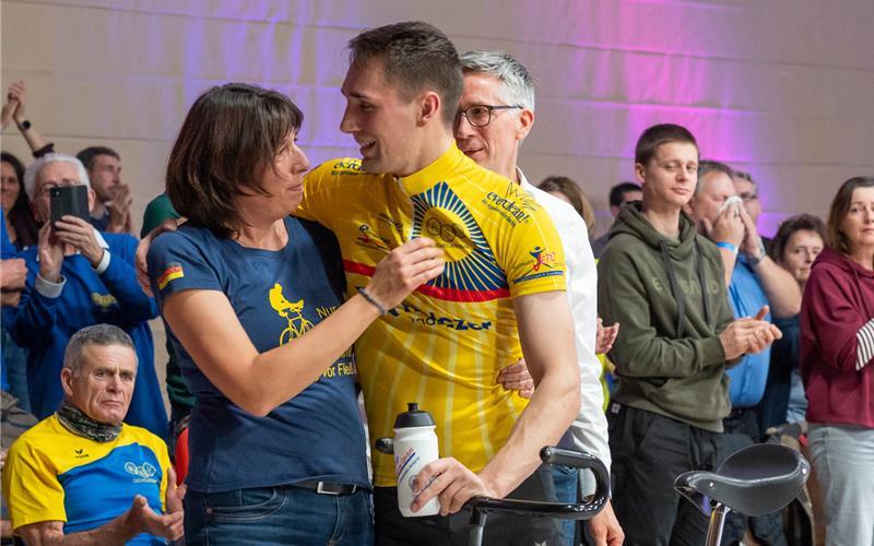 Der letzte gemeinsame Wettkampf: Trainerin Yvonne Wörner musste Simon Köcher nach dem Weltcup-Finale in Nebringen in den sportlichen Ruhestand ziehen lassen. GB-Foto: Vecsey