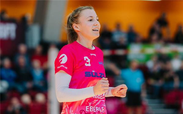 Der nächste internationale Titel für Ann-Kathrin Motteler. GB-Foto: Eibner