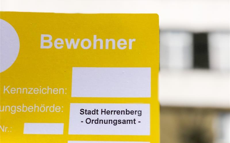 Parken künftig nur noch mit Berechtigungsschein Der neue Bewohnerparkausweis gilt ab 1. Februar im Affstätter Tal und der Berliner Straße