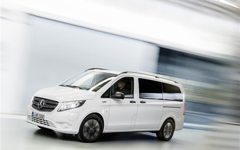 Die Neuauflage wurde umfangreich aktualisiert Der neue Mercedes-Benz eVito Tourer verfügt über eine SchnellladefunktionGB-Fotos: gb