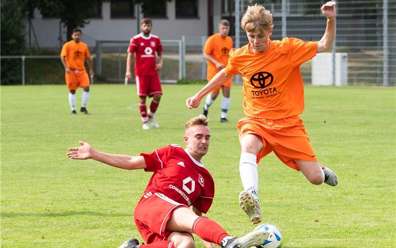 „Die wissen gar nicht, wie gut sie sein können“ Die A-Jugend der SG Gäufelden (rechts, im Spiel gegen Unterjettingen) sammelte schon mal reichlich Erfahrung im Aktivenlager