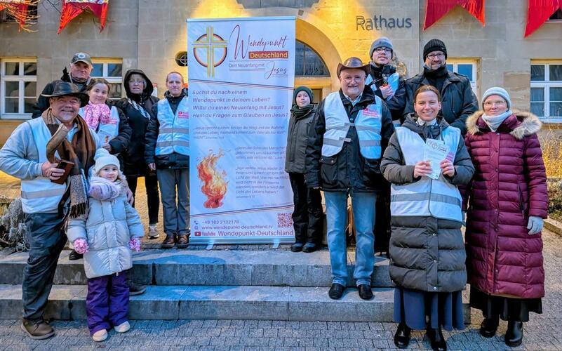 Die Aktivisten streben einen „Neuanfang mit Jesus“ an. GB-Fotos