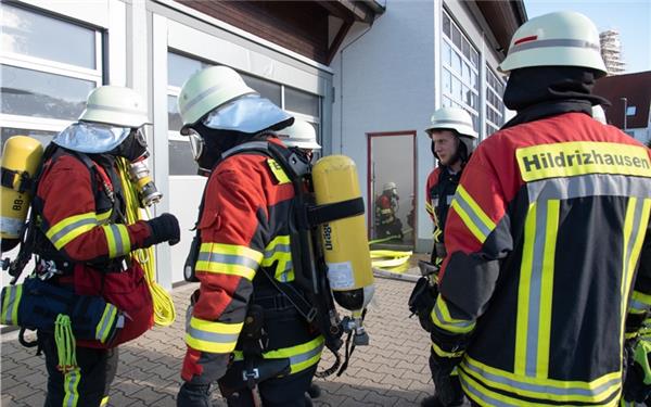 Die Feuerwehr Hildrizhausen bei ihrer Hauptübung vergangenes Jahr. Damit die auch so schlagkräftig bleibt, wendet die Gemeinde bis zum Jahr 2026 rund 975000 Euro für deren Ausstattung auf. GB-Foto: Vecsey