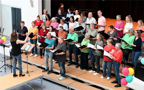 Die Freude an den Disney-Songs war den Sängerinnen und Sängern anzumerken. GB-Foto: Holom