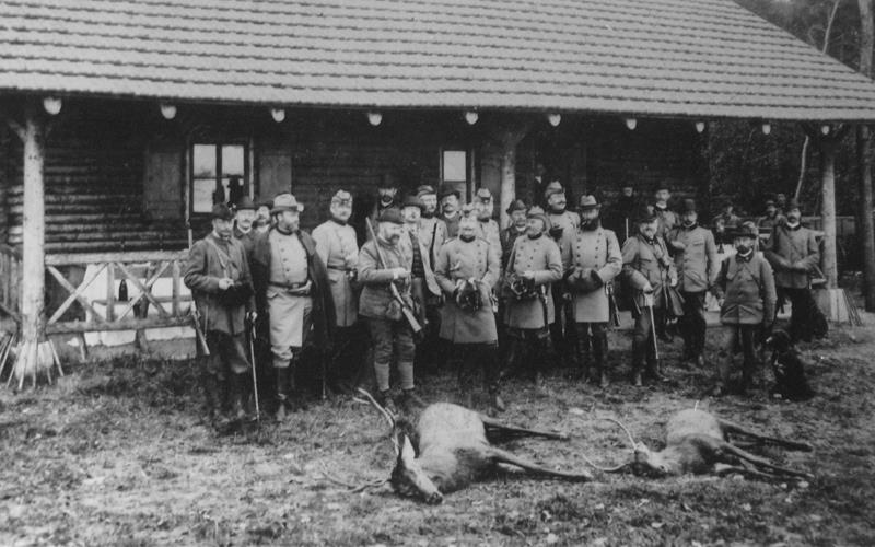 Die Jagdgesellschaft mit König Wilhelm II. im 19. Jahrhundert.GB-Foto: Schönbuchmuseum Dettenhausen