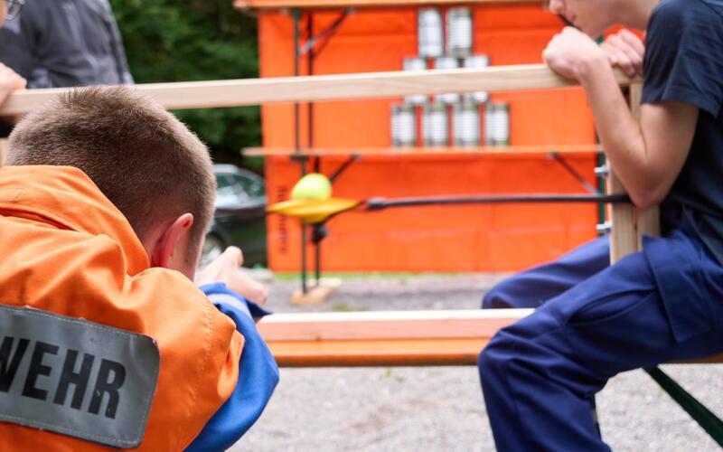 Die Jugendfeuerwehren im Kreis Böblingen können sich über einen Mitgliederrekord freuen. Offenbar gefällt das Programm dem Nachwuchs. Hier nimmt die Jugendfeuerwehr Herrenberg an einem Pokalwettbewerb teil.GB-Foto (Archiv): gb