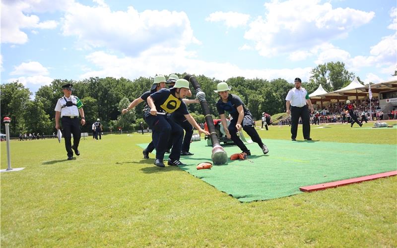 Die Mannschaft aus Kuppingen löst in Dagersheim ihr Ticket zum internationalen Wettbewerb. GB-Foto: Deutscher Feuerwehrverband