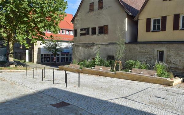Die Piazza di Fidenza ist wieder für die Öffentlichkeit freigegeben. GB-Foto: gb