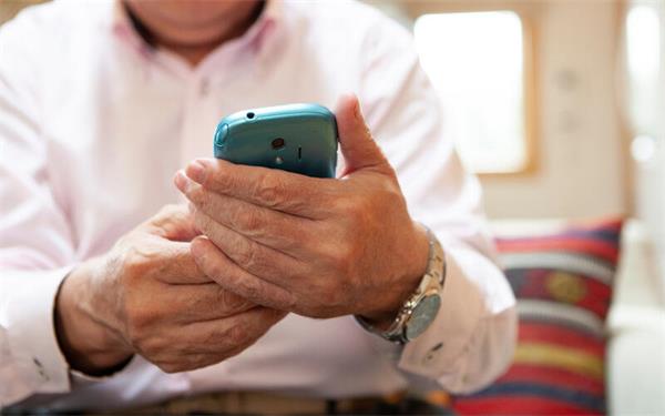 Die Polizei warnt vor Betrug per Internet und Telefon. GB-Foto: Adobe/Monet