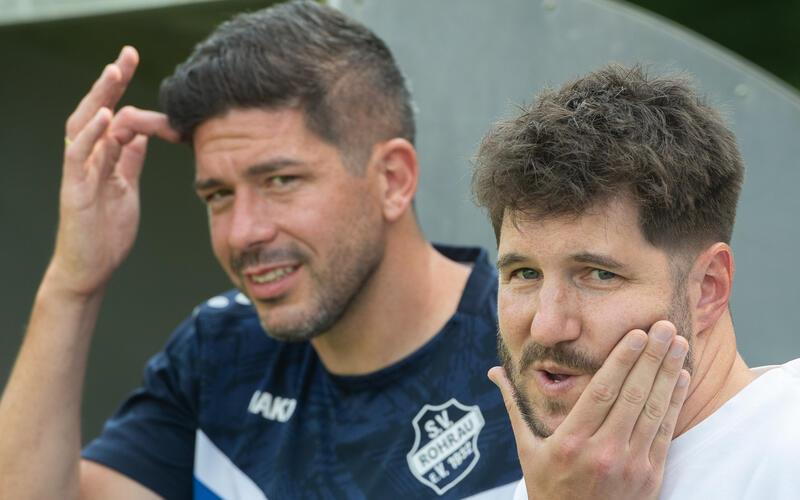 Die Rohrauer Trainer Björn Holz (links) und Matthias Mang zeigten sich vom Urteil „positiv überrascht“. GB-Foto: Schmidt