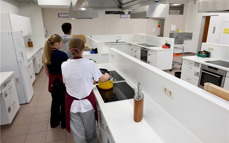 Die Schulküche der Vogt-Heß-Gemeinschaftsschule bedarf einer Erneuerung.GB-Foto: Holom