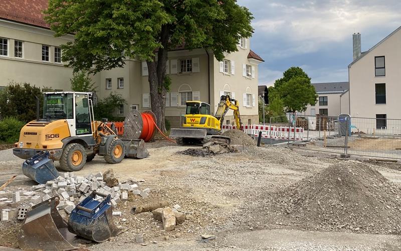 Die Schulstraße in Mötzingen: Der Gemeinderat beschloss jetzt das neue Parkierungskonzept. GB-Foto: Priestersbach