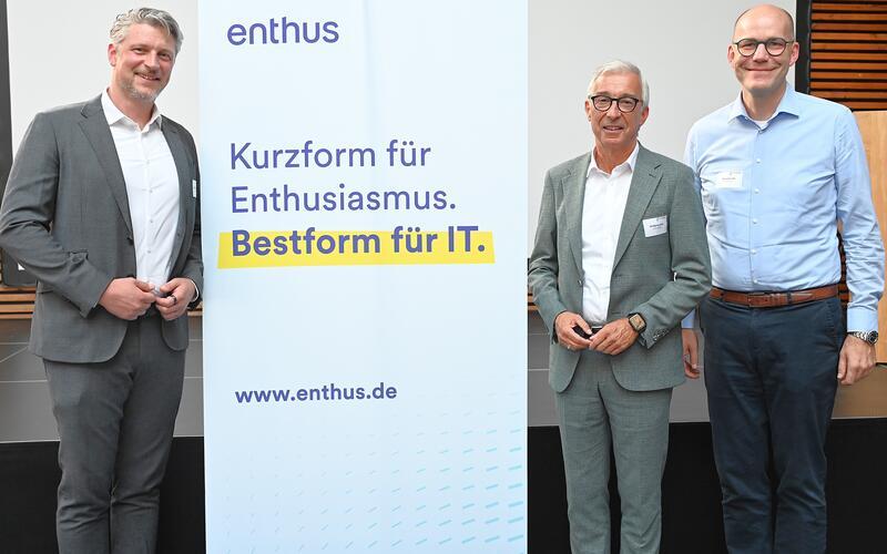 Die Sicherheitsexperten der Böblinger Firma Enthus raten Firmen, sich mit einem Notfallplan auf Cyberangriffe vorzubereiten. Von links: Matthias Schneider und die Vorstandschefs Wolfgang Hahl und Christian Uhl. GB-Foto: Reichert